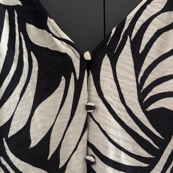 A-Line pattern dress new with tags - Picture 5 of 7